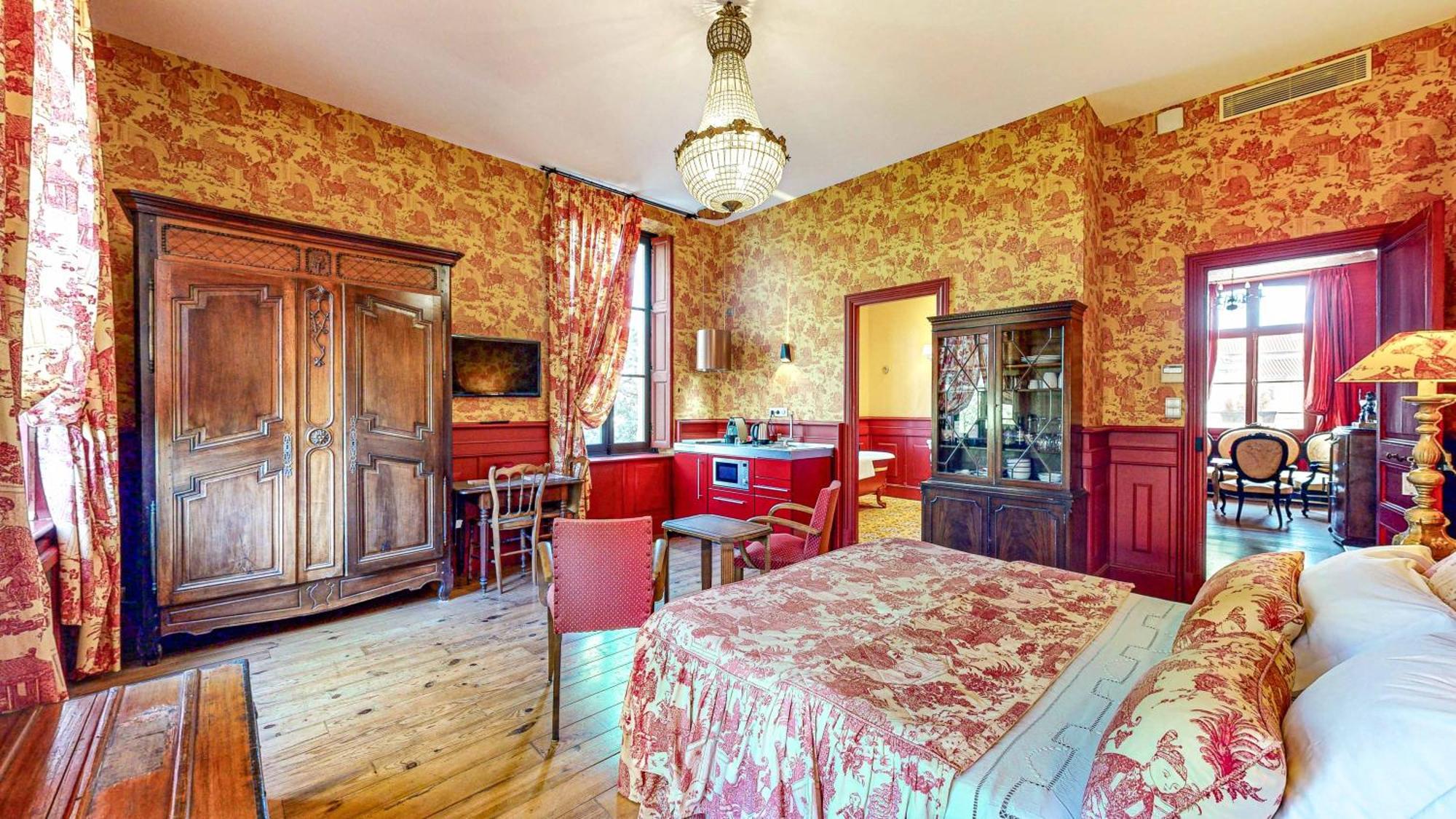 Demeure Saint Louis Historic Manor, City 700M, Parking,A C,Clim,Wifi, Heated Pool, City View Carcassone Kültér fotó